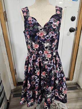 Floral Skull Fit-and-Flare Dress in Black and Pink WITH POCKETS!